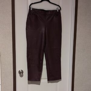 Chico's Faux Leather Pull On Crops, 12